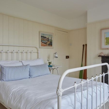 Mariner'S Cottage - On Kingsdown Beach 迪尔 外观 照片