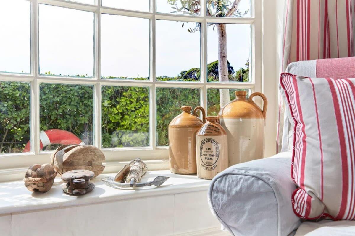 Mariner'S Cottage - On Kingsdown Beach 迪尔 外观 照片