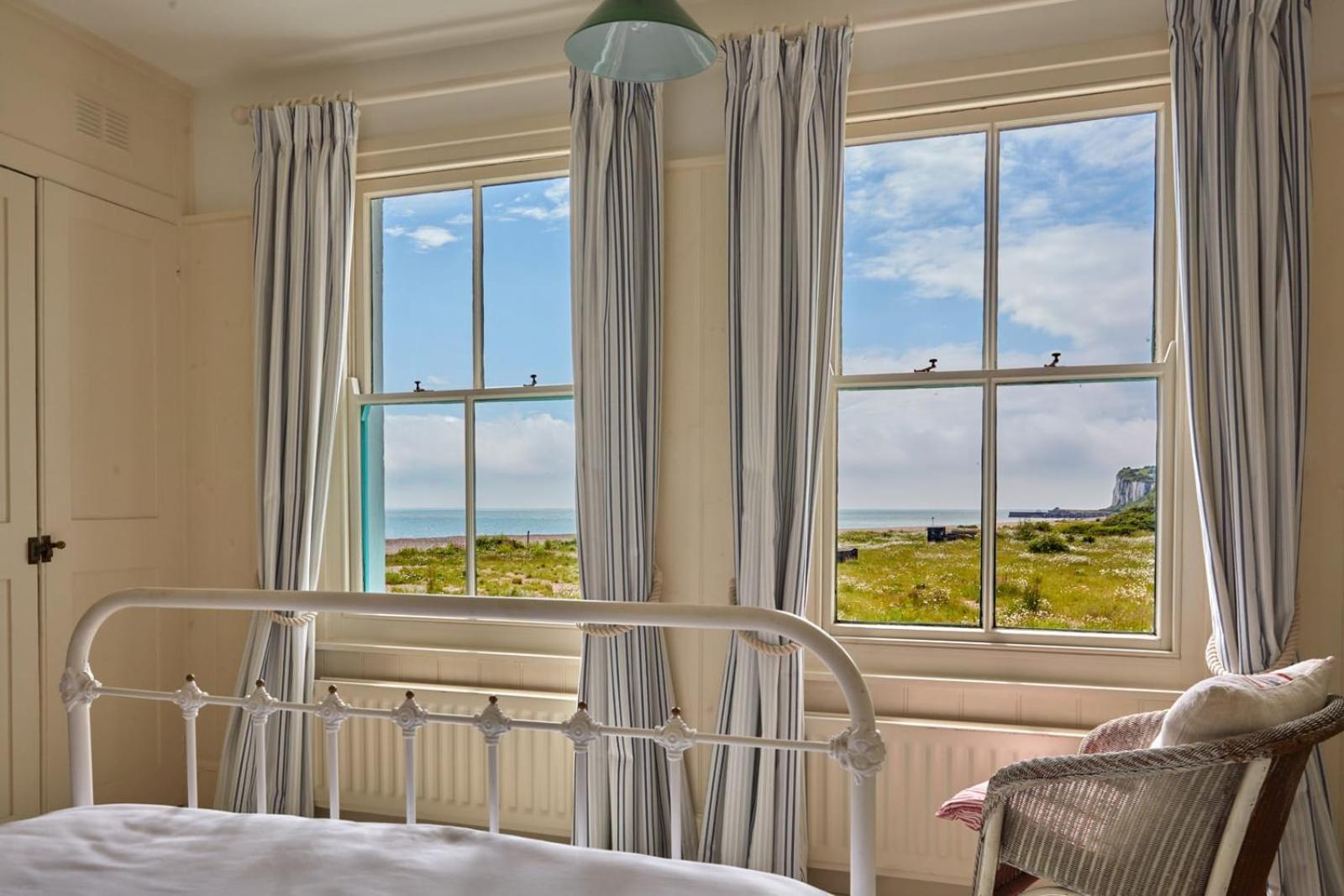 Mariner'S Cottage - On Kingsdown Beach 迪尔 外观 照片